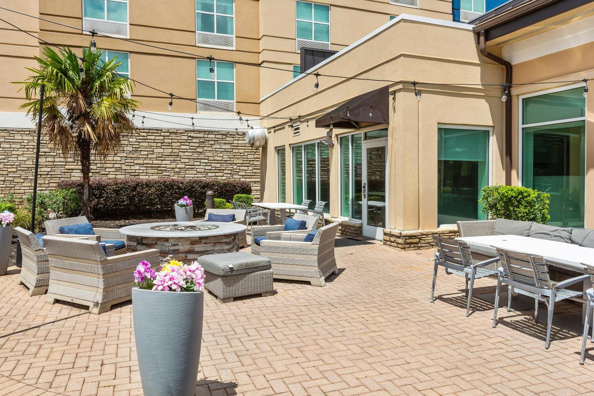 Hilton Garden Inn Atlanta Airport North College Park Buitenkant foto